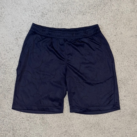 UNIQLO 100% polyester athletic shorts with 2 zipper pockets - Picture 1 of 6